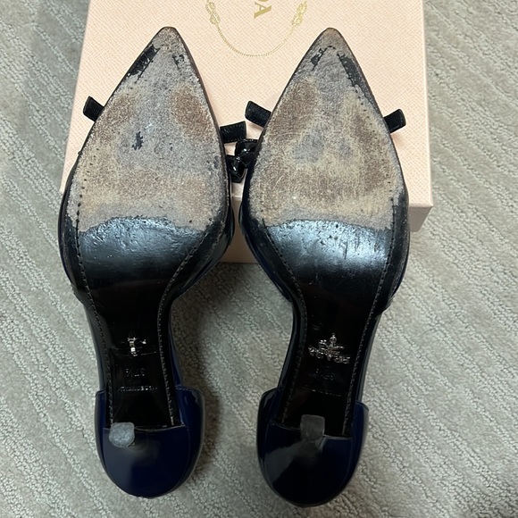 Prada D’orsay style pumps navy/black size 37.5 - Picture 4 of 4